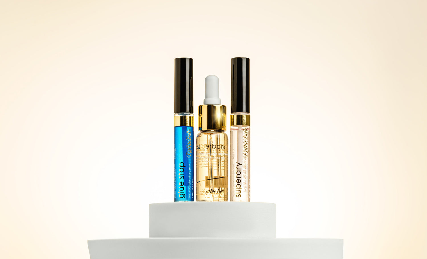 GT Lash Co premium lash extension primer, bonder, adhesive accelerator for long-lasting lash retention.