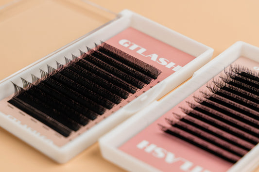 wispy textured eyelash extensions using W lash fans