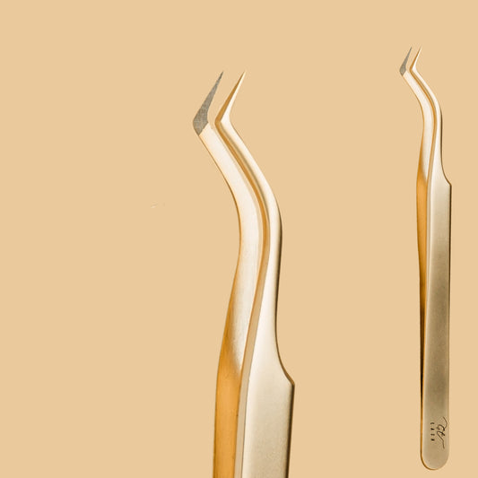 Close-up of the T1 Corner Control Tweezer from GT Lash Co, featuring an ultra-fine angled fiber tip designed for precise inner corner lash isolation — essential for professional lash artists working with classic and hybrid lash extensions.